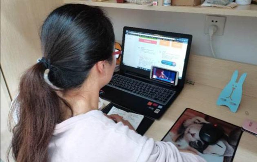 云南经济管理学院医学院党总支组织收看 张桂梅思政大讲堂首场报告会 第 4 张 云南经济管理学院医学院党总支组织收看 张桂梅思政大讲堂首场报告会 第 4 张