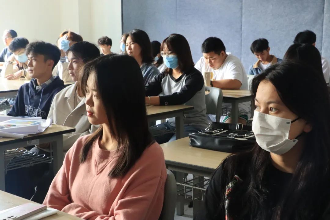 新学期,新目标,载憧憬,再出发|2022-2023学年艺术与传媒学院第一次班长大会 第 6 张 新学期,新目标,载憧憬,再出发|2022-2023学年艺术与传媒学院第一次班长大会 第 6 张