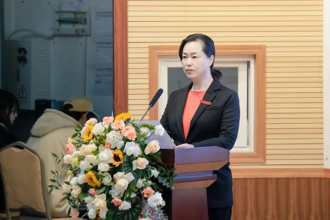 一等奖!云南经济管理学院两名同学将参加“中华经典诵读大会”全国总展演 第 1 张 一等奖!云南经济管理学院两名同学将参加“中华经典诵读大会”全国总展演 第 1 张