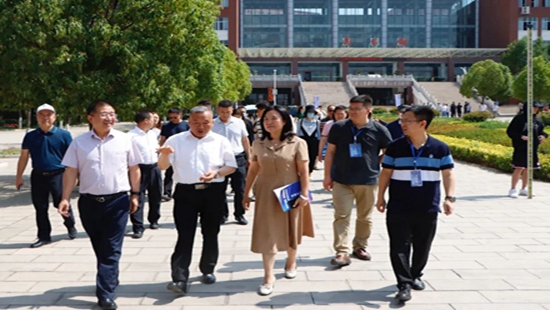 服务产业链，奋进新征程|“2023年昆明市产业园区职业技能竞赛”在云南经济管理学院正式开幕 第 9 张