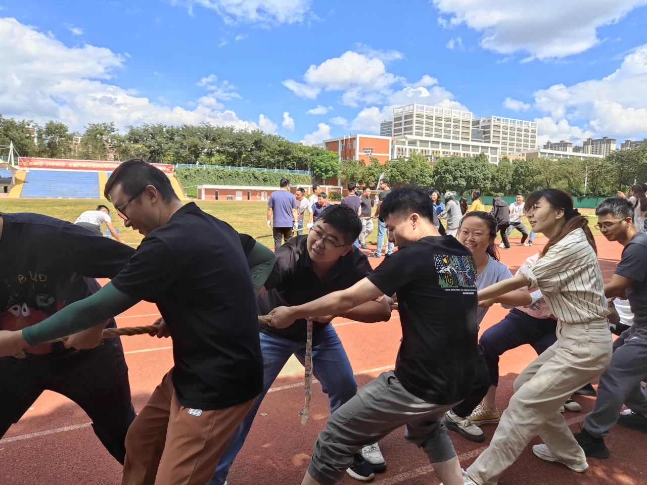 微信图片_20231031165709.jpg 微信图片_20231031165709.jpg