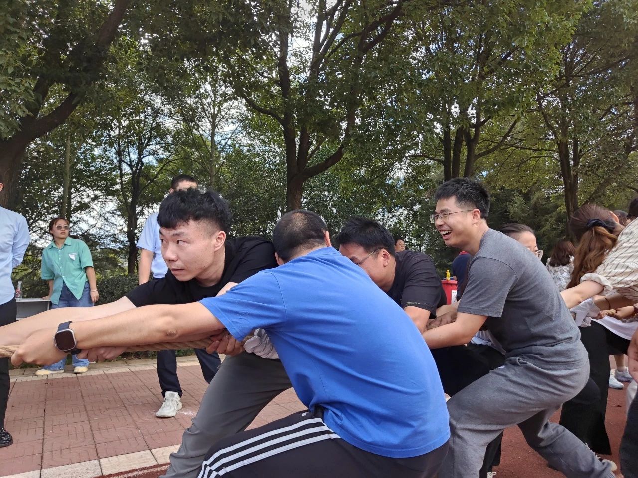 微信图片_20231031165755.jpg 微信图片_20231031165755.jpg