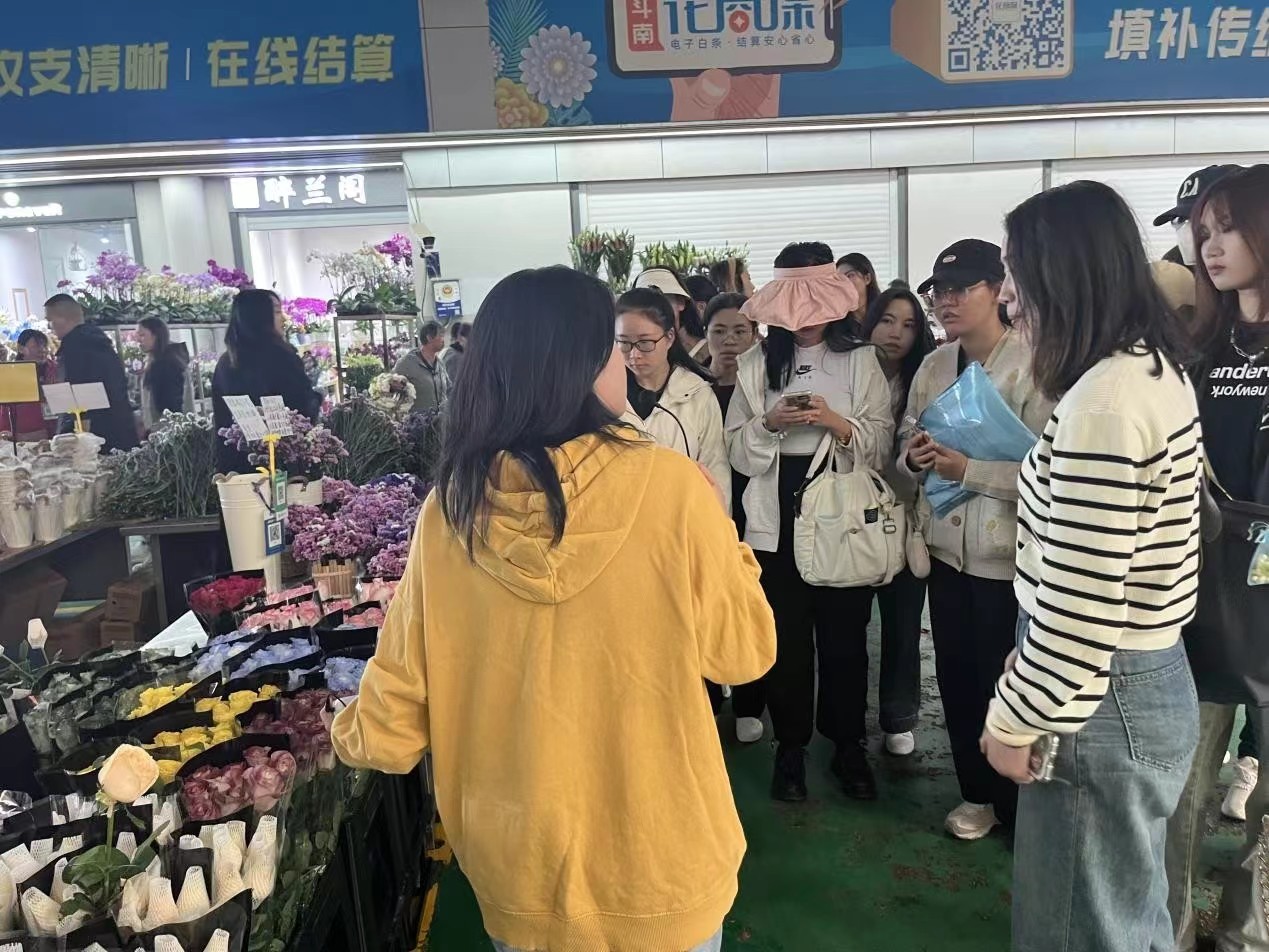 微信图片_20231102203915.jpg 微信图片_20231102203915.jpg