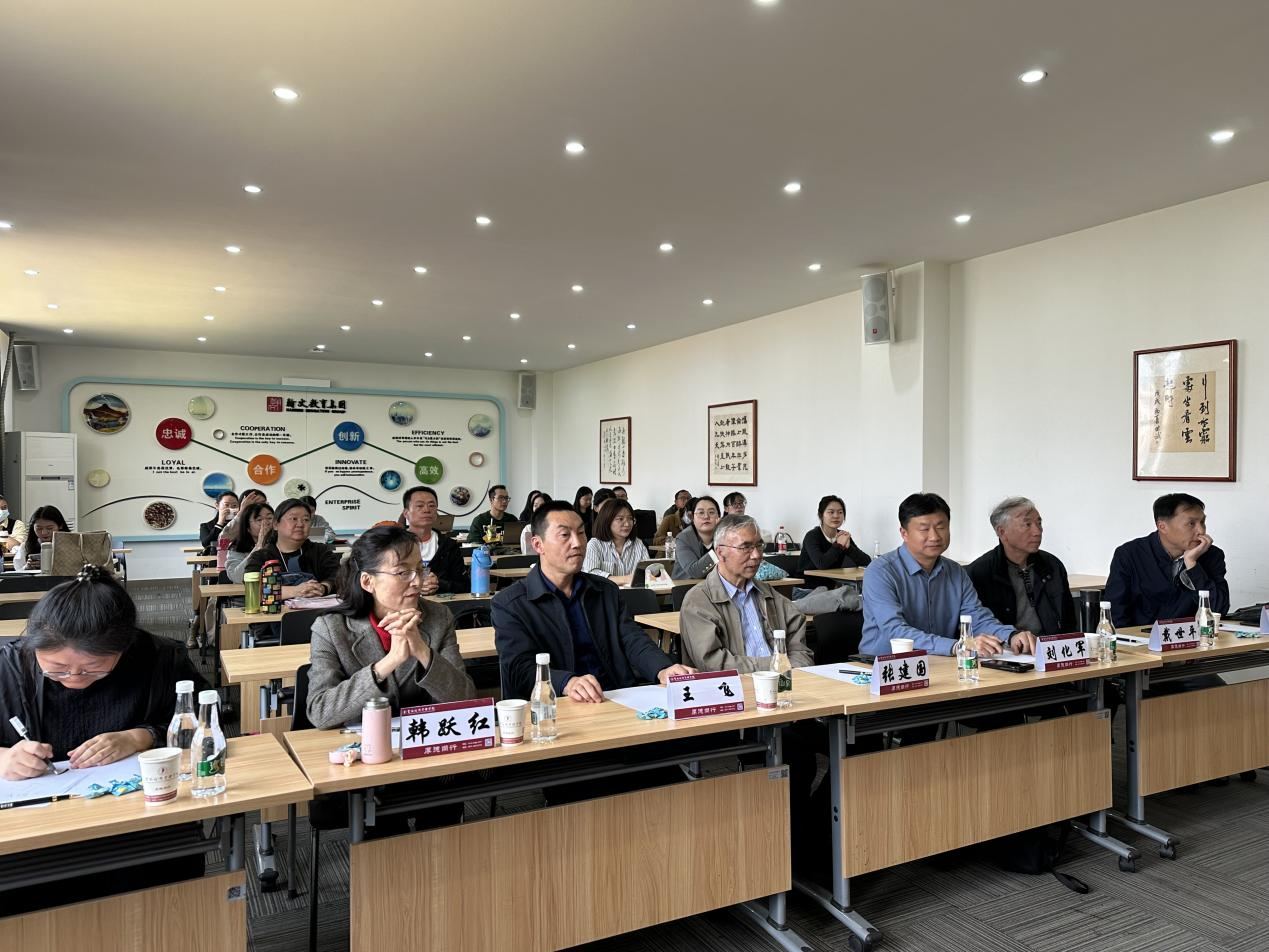 五年,看云经管这份答卷→ 第 3 张 五年,看云经管这份答卷→ 第 3 张