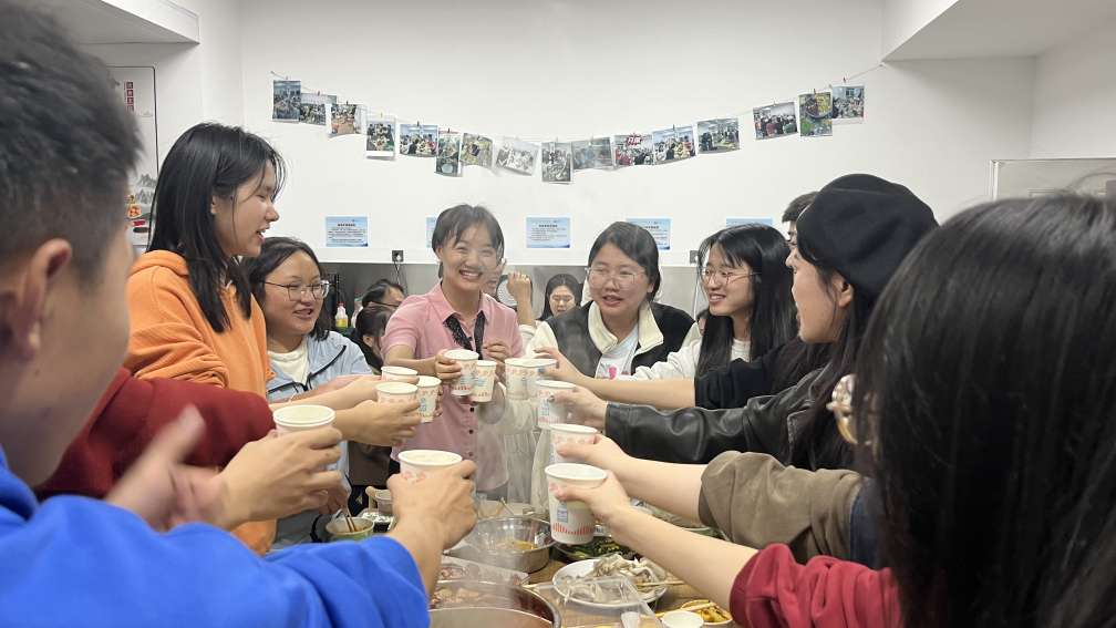 一站式学生社区 | “荟”聚青春,共享“食”光 智慧社区开展美食汇活动 第三弹 第 5 张 一站式学生社区 | “荟”聚青春,共享“食”光 智慧社区开展美食汇活动 第三弹 第 5 张