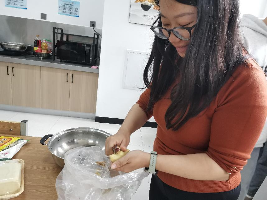 一站式学生社区 | “荟”聚青春,共享“食”光 智慧社区开展美食汇活动 第二弹 第 5 张 一站式学生社区 | “荟”聚青春,共享“食”光 智慧社区开展美食汇活动 第二弹 第 5 张