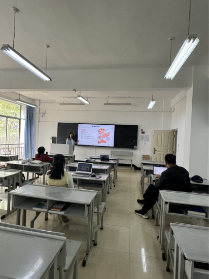临床类课程组稳步推进2023-2024下学期“精彩一课” 教学活动,促进医学教育质量持续提升 第 2 张 临床类课程组稳步推进2023-2024下学期“精彩一课” 教学活动,促进医学教育质量持续提升 第 2 张