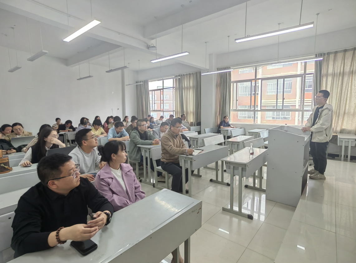 屏幕截图 2025-04-23 222437.png 屏幕截图 2025-04-23 222437.png