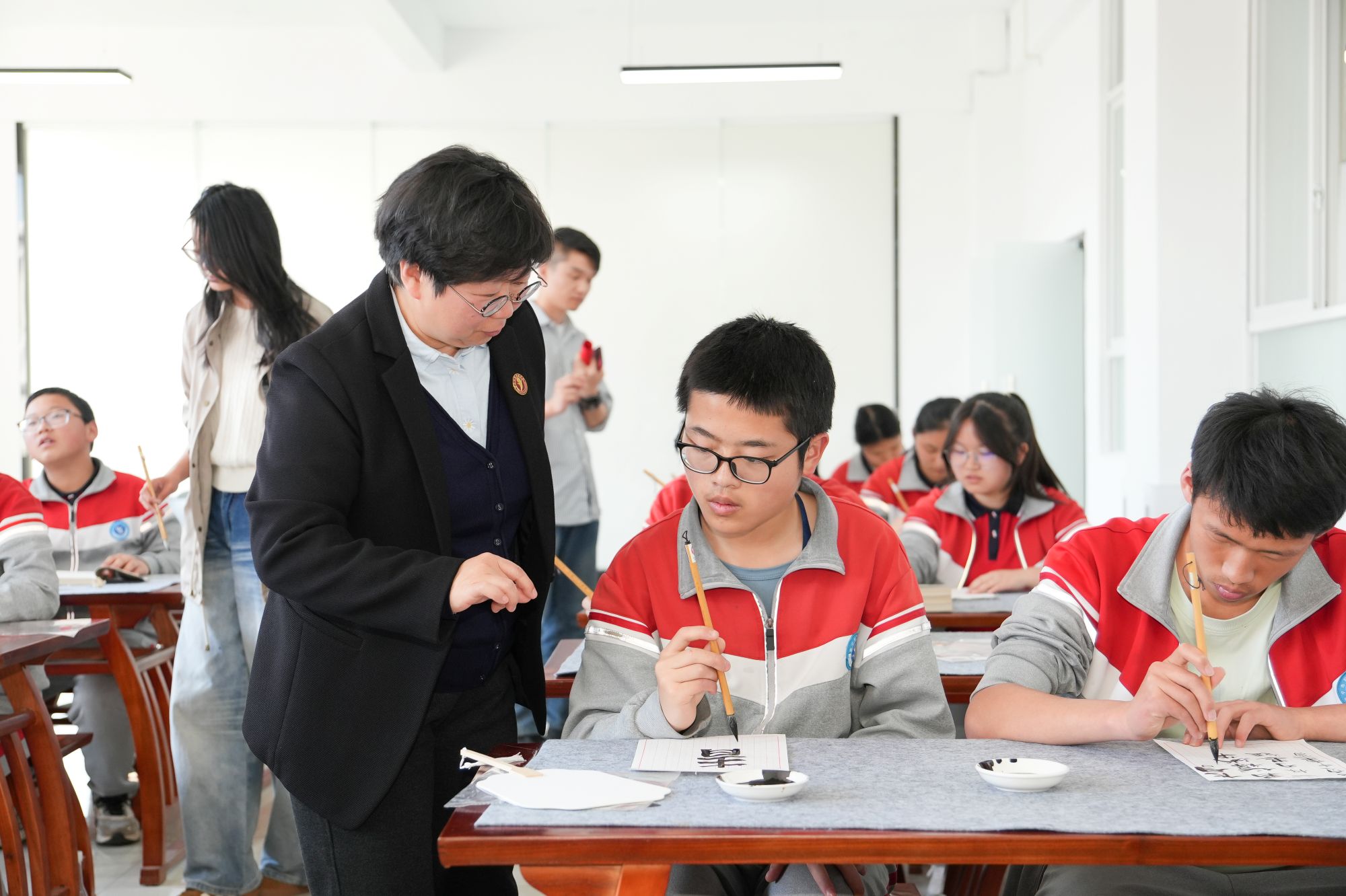 思政课一体化主题活动在云南经济管理学院开展 第 4 张 思政课一体化主题活动在云南经济管理学院开展 第 4 张