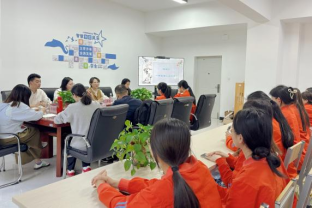 学院资讯 | 寻光阅见品陶翁 书香润心启新程——财经商贸学院“寻光・阅见”第三期读书分享会圆满举办 第 2 张 学院资讯 | 寻光阅见品陶翁 书香润心启新程——财经商贸学院“寻光・阅见”第三期读书分享会圆满举办 第 2 张