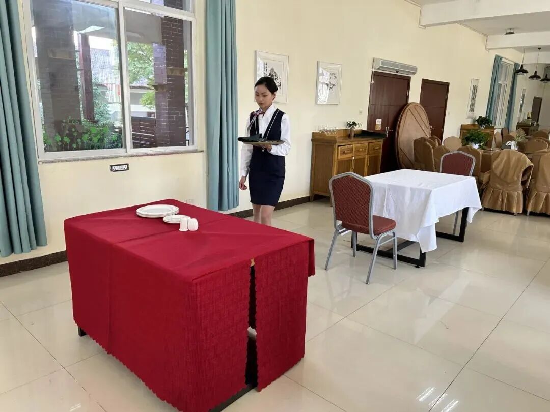 青春榜样说 | 全国两会,财经商贸学院学子在现场! 第 18 张 青春榜样说 | 全国两会,财经商贸学院学子在现场! 第 18 张