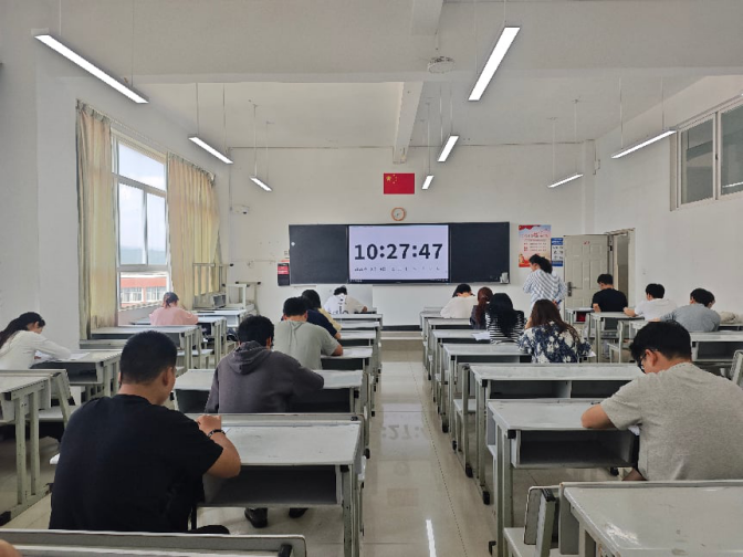 学院资讯 | 以考促学练实战，以赛赋能助备考 ——财经商贸学院顺利开展2026年法律职业资格模拟考试 第 4 张