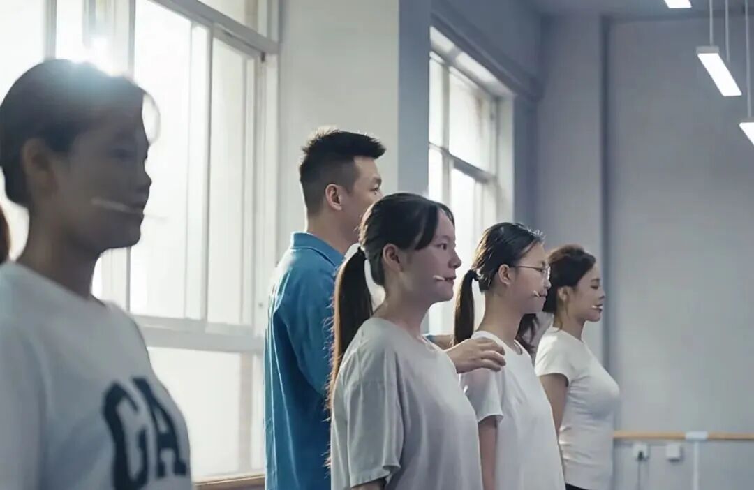 青春榜样说 | 全国两会,财经商贸学院学子在现场! 第 3 张 青春榜样说 | 全国两会,财经商贸学院学子在现场! 第 3 张