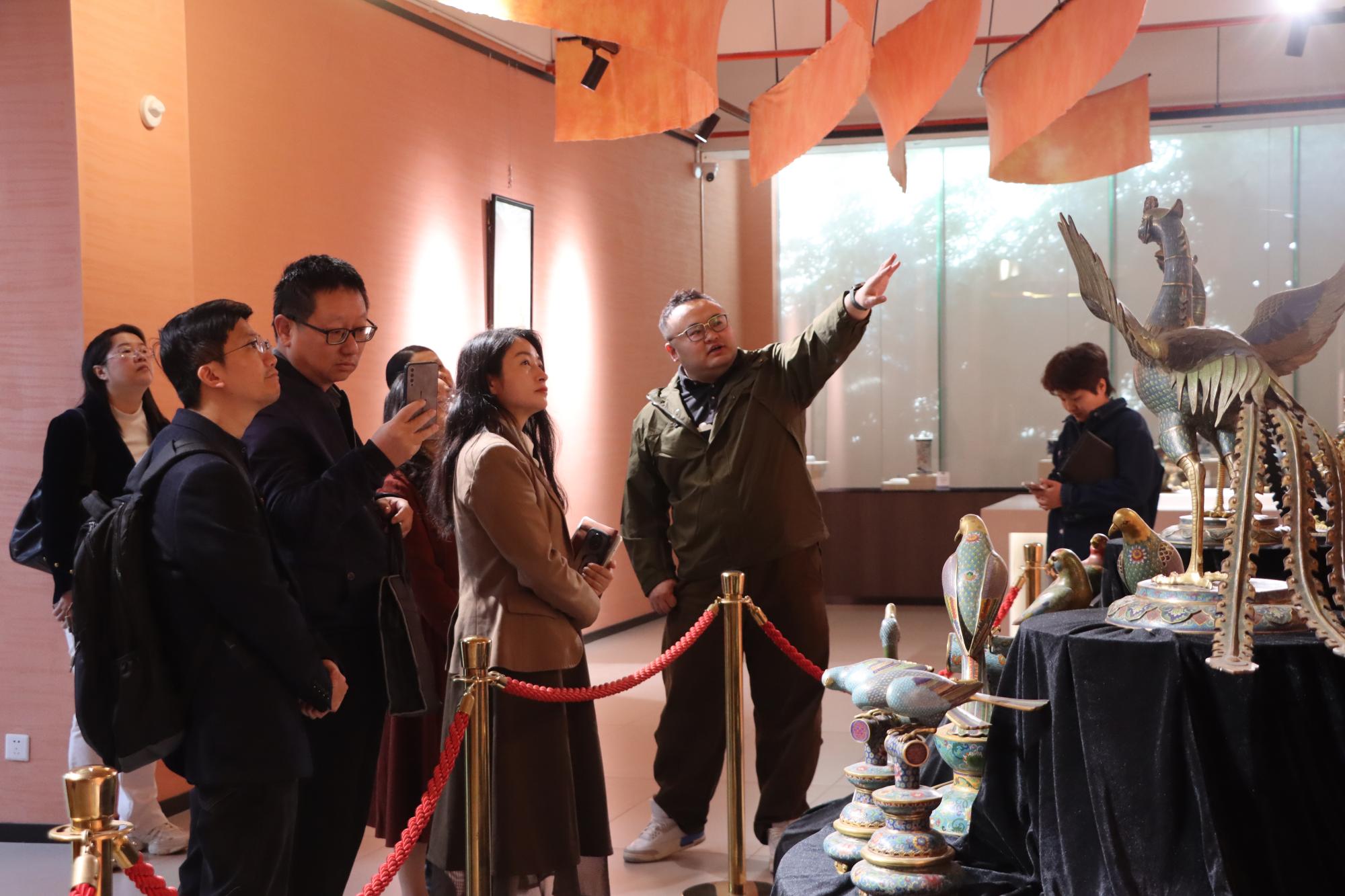 深化校院合作 共育医学英才——玉溪市中山医院与云南经济管理学院座谈交流会圆满举行 第 3 张