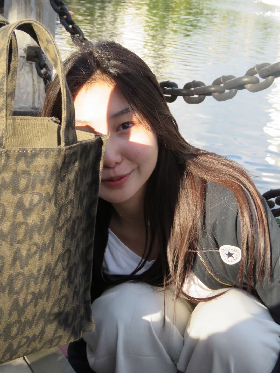 谢译瑶.jpg 谢译瑶.jpg