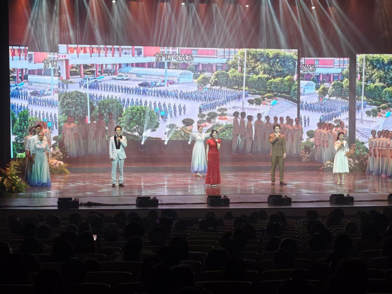 图片42.png 万象映界 艺彩绽放——云南经济管理学院艺术与传媒学院2026“万象·映界”展演今日绽放,双馆共赏艺术盛宴 第 41 张